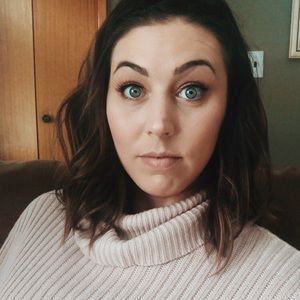 Meet your Posher, Roberta